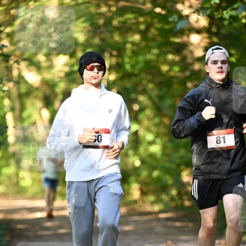 06.10.2024 - Bramfelder Halbmarathon 2024 Dr. Thomas Lammeyer http://msf.ph/oto/7335868 06.10.2024 10:00:03 Laufen 30, 81 meine-sportfotos.de