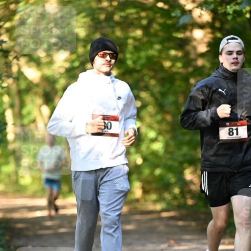 06.10.2024 - Bramfelder Halbmarathon 2024 Dr. Thomas Lammeyer http://msf.ph/oto/7335869 06.10.2024 10:00:03 Laufen 30, 81 meine-sportfotos.de