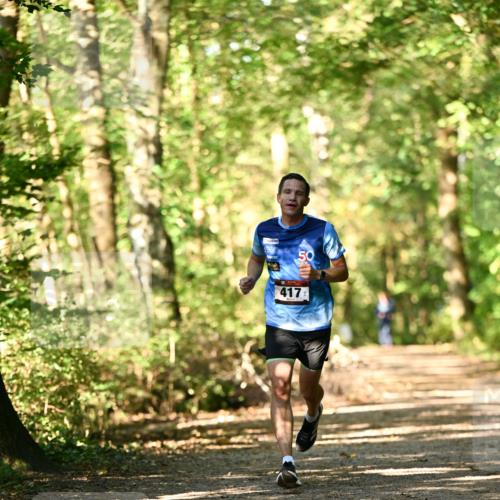 06.10.2024 - Bramfelder Halbmarathon 2024 Dr. Thomas Lammeyer http://msf.ph/oto/7336120 06.10.2024 10:09:44 Laufen 417 meine-sportfotos.de