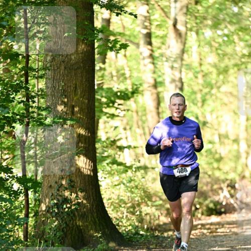 06.10.2024 - Bramfelder Halbmarathon 2024 Dr. Thomas Lammeyer http://msf.ph/oto/7336157 06.10.2024 10:10:11 Laufen 408 meine-sportfotos.de