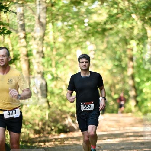 06.10.2024 - Bramfelder Halbmarathon 2024 Dr. Thomas Lammeyer http://msf.ph/oto/7336189 06.10.2024 10:10:18 Laufen 477, 552 meine-sportfotos.de