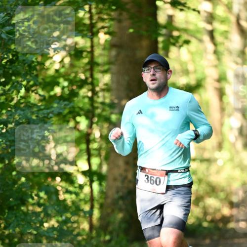 06.10.2024 - Bramfelder Halbmarathon 2024 Dr. Thomas Lammeyer http://msf.ph/oto/7336229 06.10.2024 10:11:07 Laufen 360 meine-sportfotos.de