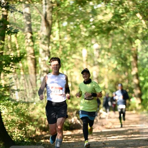 06.10.2024 - Bramfelder Halbmarathon 2024 Dr. Thomas Lammeyer http://msf.ph/oto/7336254 06.10.2024 10:11:47 Laufen 214 meine-sportfotos.de