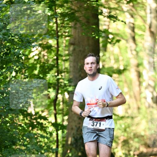 06.10.2024 - Bramfelder Halbmarathon 2024 Dr. Thomas Lammeyer http://msf.ph/oto/7336503 06.10.2024 10:14:24 Laufen 371, 38 meine-sportfotos.de