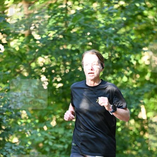 06.10.2024 - Bramfelder Halbmarathon 2024 Dr. Thomas Lammeyer http://msf.ph/oto/7336542 06.10.2024 10:14:33 Laufen  meine-sportfotos.de