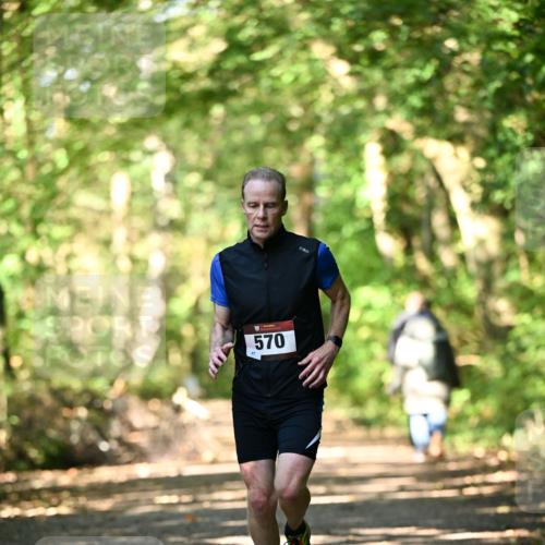 06.10.2024 - Bramfelder Halbmarathon 2024 Dr. Thomas Lammeyer http://msf.ph/oto/7336580 06.10.2024 10:15:14 Laufen 570 meine-sportfotos.de