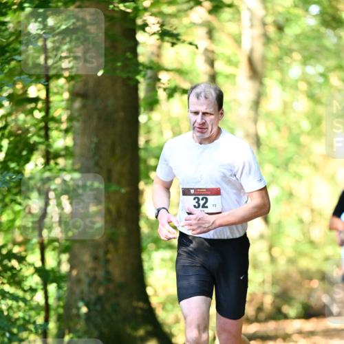 06.10.2024 - Bramfelder Halbmarathon 2024 Dr. Thomas Lammeyer http://msf.ph/oto/7336733 06.10.2024 10:16:39 Laufen 3273 meine-sportfotos.de