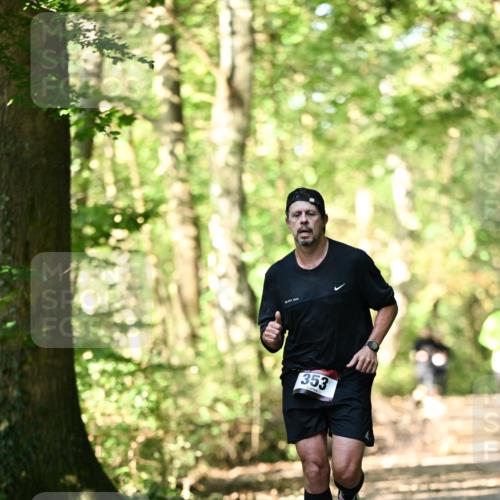 06.10.2024 - Bramfelder Halbmarathon 2024 Dr. Thomas Lammeyer http://msf.ph/oto/7336808 06.10.2024 10:17:12 Laufen 353 meine-sportfotos.de
