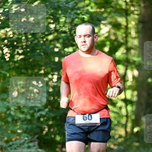 06.10.2024 - Bramfelder Halbmarathon 2024 Dr. Thomas Lammeyer http://msf.ph/oto/7336967 06.10.2024 10:18:22 Laufen 60, 60 meine-sportfotos.de