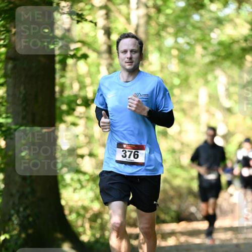 06.10.2024 - Bramfelder Halbmarathon 2024 Dr. Thomas Lammeyer http://msf.ph/oto/7336995 06.10.2024 10:18:32 Laufen 376 meine-sportfotos.de