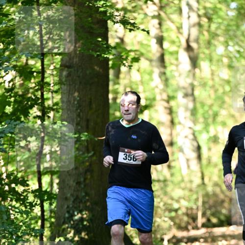 06.10.2024 - Bramfelder Halbmarathon 2024 Dr. Thomas Lammeyer http://msf.ph/oto/7337097 06.10.2024 10:19:36 Laufen 356 meine-sportfotos.de