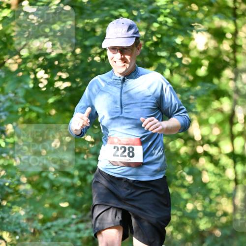 06.10.2024 - Bramfelder Halbmarathon 2024 Dr. Thomas Lammeyer http://msf.ph/oto/7337192 06.10.2024 10:20:10 Laufen 228 meine-sportfotos.de