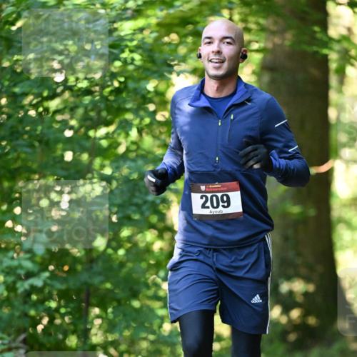06.10.2024 - Bramfelder Halbmarathon 2024 Dr. Thomas Lammeyer http://msf.ph/oto/7337225 06.10.2024 10:20:17 Laufen 209 meine-sportfotos.de