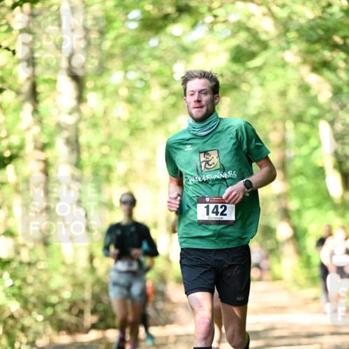 06.10.2024 - Bramfelder Halbmarathon 2024 Dr. Thomas Lammeyer http://msf.ph/oto/7337592 06.10.2024 10:22:15 Laufen 33, 142 meine-sportfotos.de