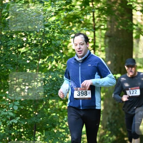06.10.2024 - Bramfelder Halbmarathon 2024 Dr. Thomas Lammeyer http://msf.ph/oto/7337763 06.10.2024 10:23:10 Laufen 398, 122 meine-sportfotos.de
