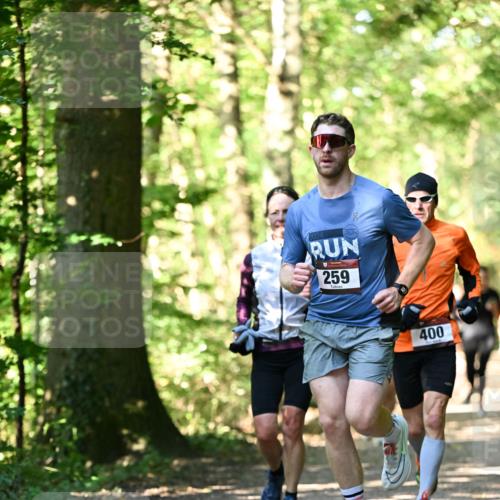 06.10.2024 - Bramfelder Halbmarathon 2024 Dr. Thomas Lammeyer http://msf.ph/oto/7337908 06.10.2024 10:24:02 Laufen 2024, 259, 400 meine-sportfotos.de