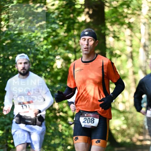 06.10.2024 - Bramfelder Halbmarathon 2024 Dr. Thomas Lammeyer http://msf.ph/oto/7337983 06.10.2024 10:24:30 Laufen 131, 208 meine-sportfotos.de