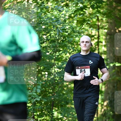 06.10.2024 - Bramfelder Halbmarathon 2024 Dr. Thomas Lammeyer http://msf.ph/oto/7338135 06.10.2024 10:25:07 Laufen 84, 72 meine-sportfotos.de