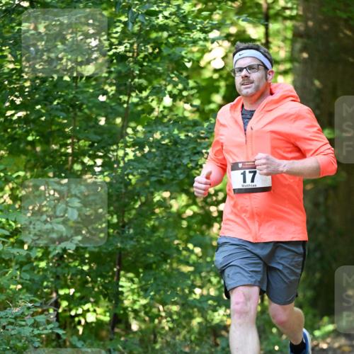 06.10.2024 - Bramfelder Halbmarathon 2024 Dr. Thomas Lammeyer http://msf.ph/oto/7338476 06.10.2024 10:27:09 Laufen 17 meine-sportfotos.de