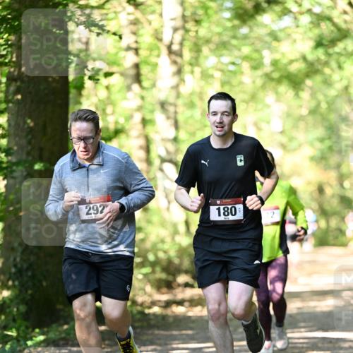 06.10.2024 - Bramfelder Halbmarathon 2024 Dr. Thomas Lammeyer http://msf.ph/oto/7338525 06.10.2024 10:27:23 Laufen 292, 180 meine-sportfotos.de