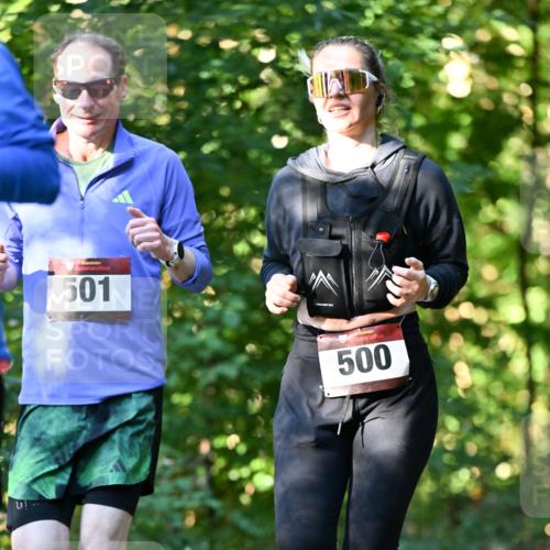 06.10.2024 - Bramfelder Halbmarathon 2024 Dr. Thomas Lammeyer http://msf.ph/oto/7338628 06.10.2024 10:28:00 Laufen 501, 500 meine-sportfotos.de