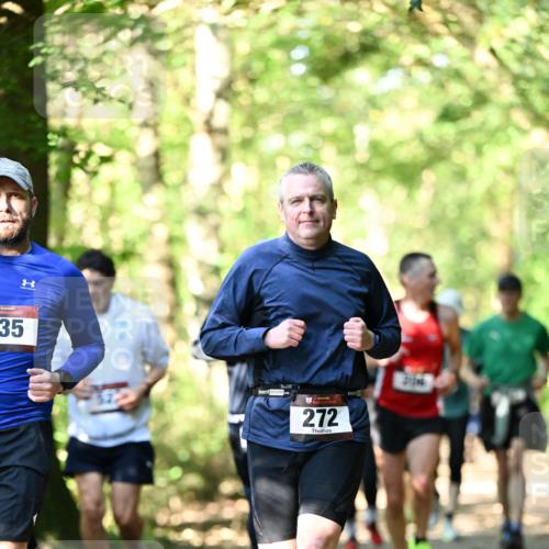 06.10.2024 - Bramfelder Halbmarathon 2024 Dr. Thomas Lammeyer http://msf.ph/oto/7338867 06.10.2024 10:29:07 Laufen 35, 272 meine-sportfotos.de