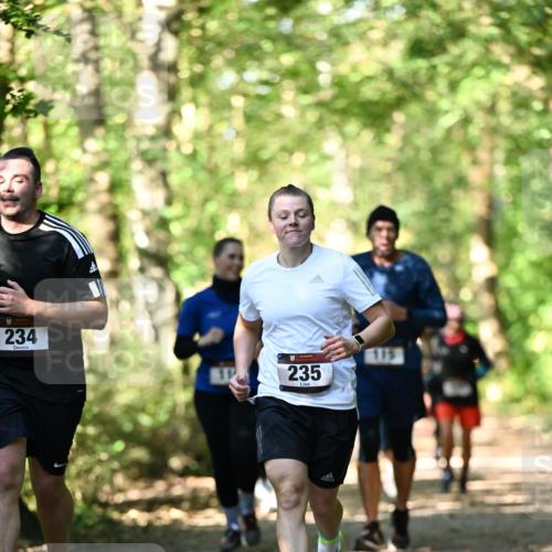 06.10.2024 - Bramfelder Halbmarathon 2024 Dr. Thomas Lammeyer http://msf.ph/oto/7338914 06.10.2024 10:29:23 Laufen 234, 235, 115 meine-sportfotos.de