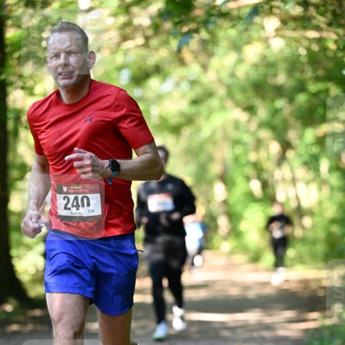 06.10.2024 - Bramfelder Halbmarathon 2024 Dr. Thomas Lammeyer http://msf.ph/oto/7338997 06.10.2024 10:29:42 Laufen 240, 106 meine-sportfotos.de
