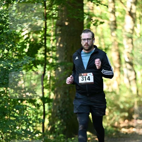 06.10.2024 - Bramfelder Halbmarathon 2024 Dr. Thomas Lammeyer http://msf.ph/oto/7339186 06.10.2024 10:30:50 Laufen 180, 314 meine-sportfotos.de