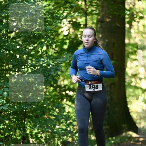 06.10.2024 - Bramfelder Halbmarathon 2024 Dr. Thomas Lammeyer http://msf.ph/oto/7339324 06.10.2024 10:32:17 Laufen 298 meine-sportfotos.de