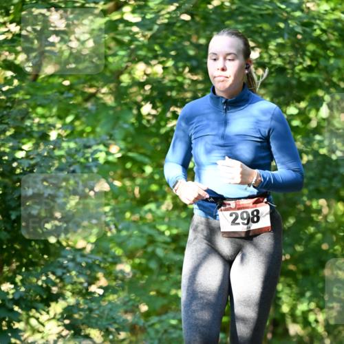 06.10.2024 - Bramfelder Halbmarathon 2024 Dr. Thomas Lammeyer http://msf.ph/oto/7339335 06.10.2024 10:32:19 Laufen 298 meine-sportfotos.de