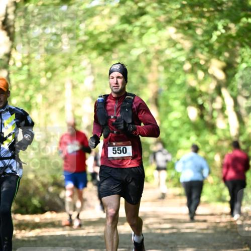 06.10.2024 - Bramfelder Halbmarathon 2024 Dr. Thomas Lammeyer http://msf.ph/oto/7339345 06.10.2024 10:32:29 Laufen 550 meine-sportfotos.de