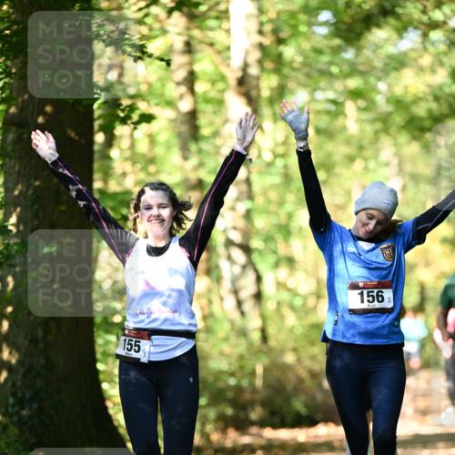 06.10.2024 - Bramfelder Halbmarathon 2024 Dr. Thomas Lammeyer http://msf.ph/oto/7339407 06.10.2024 10:32:53 Laufen 155, 156 meine-sportfotos.de