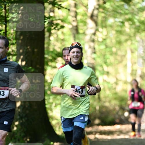 06.10.2024 - Bramfelder Halbmarathon 2024 Dr. Thomas Lammeyer http://msf.ph/oto/7339560 06.10.2024 10:34:42 Laufen 03, 50 meine-sportfotos.de