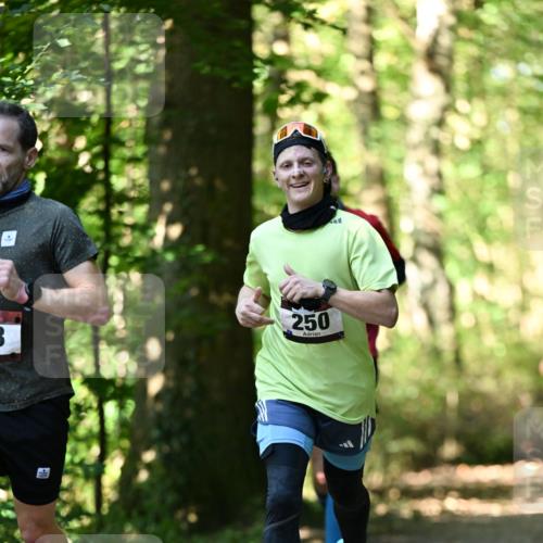 06.10.2024 - Bramfelder Halbmarathon 2024 Dr. Thomas Lammeyer http://msf.ph/oto/7339562 06.10.2024 10:34:42 Laufen 3, 250 meine-sportfotos.de