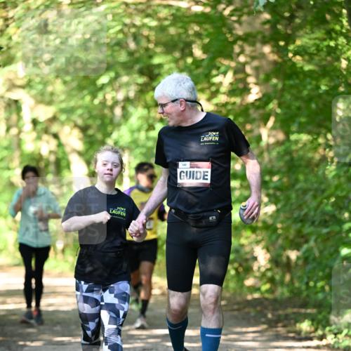 06.10.2024 - Bramfelder Halbmarathon 2024 Dr. Thomas Lammeyer http://msf.ph/oto/7339743 06.10.2024 10:36:51 Laufen 140 meine-sportfotos.de