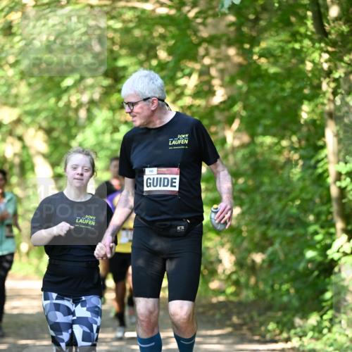 06.10.2024 - Bramfelder Halbmarathon 2024 Dr. Thomas Lammeyer http://msf.ph/oto/7339747 06.10.2024 10:36:52 Laufen 140 meine-sportfotos.de