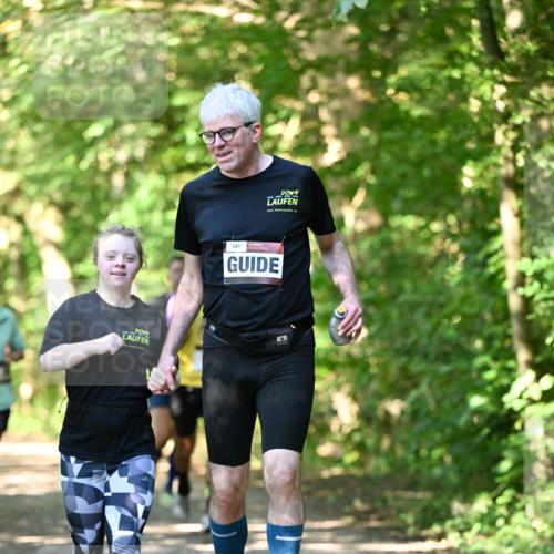 06.10.2024 - Bramfelder Halbmarathon 2024 Dr. Thomas Lammeyer http://msf.ph/oto/7339748 06.10.2024 10:36:52 Laufen 140 meine-sportfotos.de
