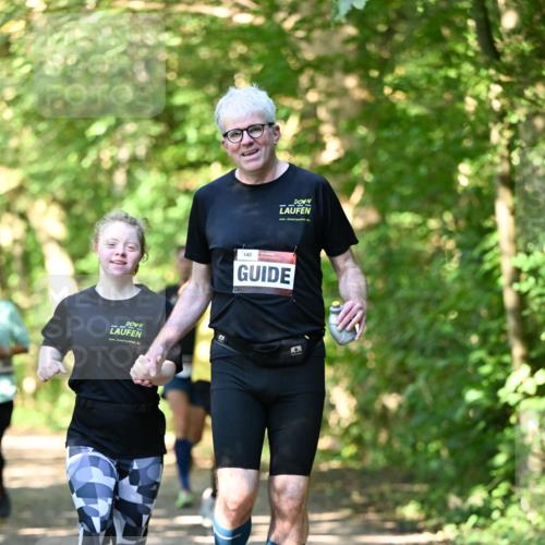 06.10.2024 - Bramfelder Halbmarathon 2024 Dr. Thomas Lammeyer http://msf.ph/oto/7339750 06.10.2024 10:36:52 Laufen 140 meine-sportfotos.de