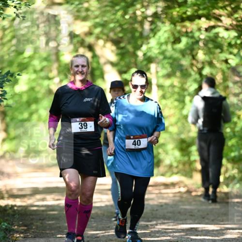 06.10.2024 - Bramfelder Halbmarathon 2024 Dr. Thomas Lammeyer http://msf.ph/oto/7339779 06.10.2024 10:37:27 Laufen 39, 40 meine-sportfotos.de