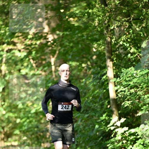 06.10.2024 - Bramfelder Halbmarathon 2024 Dr. Thomas Lammeyer http://msf.ph/oto/7339825 06.10.2024 10:38:55 Laufen 242 meine-sportfotos.de
