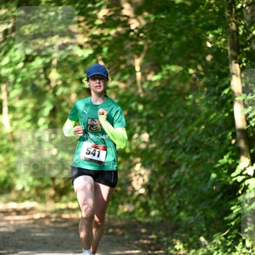 06.10.2024 - Bramfelder Halbmarathon 2024 Dr. Thomas Lammeyer http://msf.ph/oto/7339861 06.10.2024 10:39:13 Laufen 541 meine-sportfotos.de