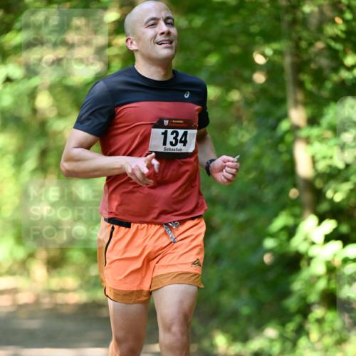 06.10.2024 - Bramfelder Halbmarathon 2024 Dr. Thomas Lammeyer http://msf.ph/oto/7339916 06.10.2024 10:40:12 Laufen 134 meine-sportfotos.de