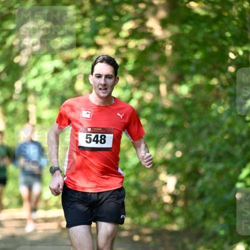 06.10.2024 - Bramfelder Halbmarathon 2024 Dr. Thomas Lammeyer http://msf.ph/oto/7339938 06.10.2024 10:40:21 Laufen 33, 548 meine-sportfotos.de
