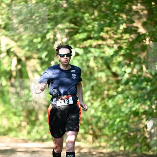 06.10.2024 - Bramfelder Halbmarathon 2024 Dr. Thomas Lammeyer http://msf.ph/oto/7340016 06.10.2024 10:41:07 Laufen 13, 114 meine-sportfotos.de
