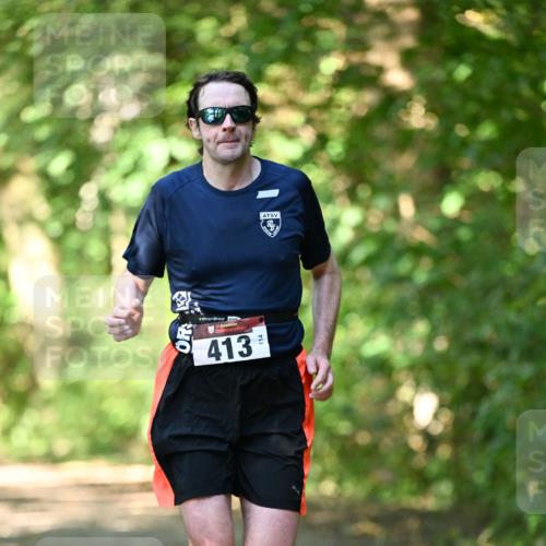 06.10.2024 - Bramfelder Halbmarathon 2024 Dr. Thomas Lammeyer http://msf.ph/oto/7340026 06.10.2024 10:41:09 Laufen 11, 413, 14 meine-sportfotos.de