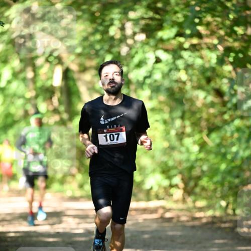 06.10.2024 - Bramfelder Halbmarathon 2024 Dr. Thomas Lammeyer http://msf.ph/oto/7340286 06.10.2024 10:42:36 Laufen 107 meine-sportfotos.de