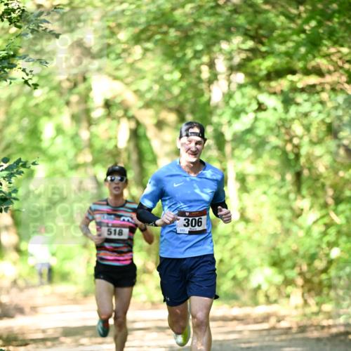 06.10.2024 - Bramfelder Halbmarathon 2024 Dr. Thomas Lammeyer http://msf.ph/oto/7340366 06.10.2024 10:43:07 Laufen 518, 306, 172 meine-sportfotos.de