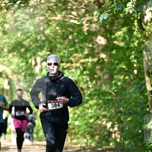 06.10.2024 - Bramfelder Halbmarathon 2024 Dr. Thomas Lammeyer http://msf.ph/oto/7340434 06.10.2024 10:43:52 Laufen 384 meine-sportfotos.de
