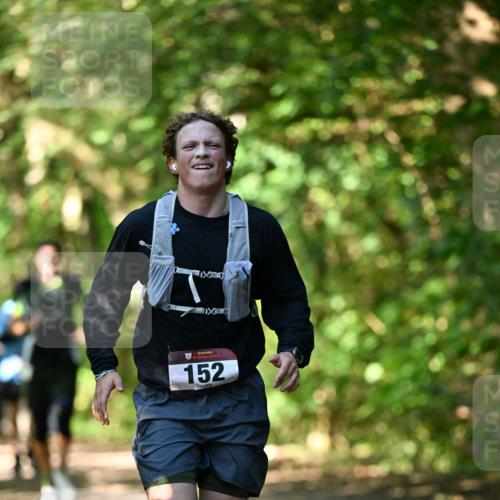06.10.2024 - Bramfelder Halbmarathon 2024 Dr. Thomas Lammeyer http://msf.ph/oto/7340495 06.10.2024 10:44:08 Laufen 152 meine-sportfotos.de